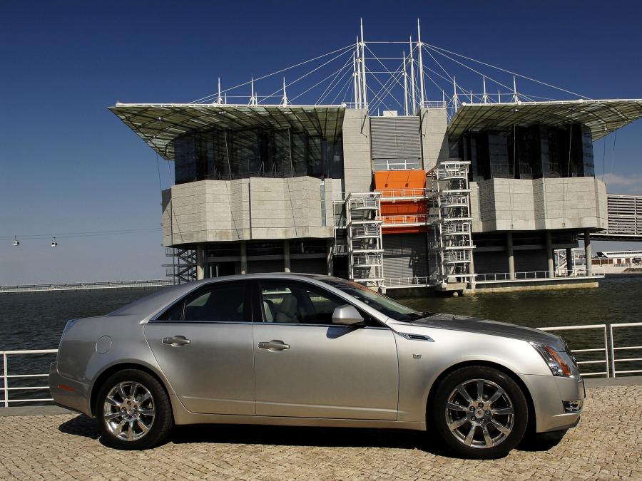  Cadillac CTS 2007 года  (EU) (фото 13 из 25)